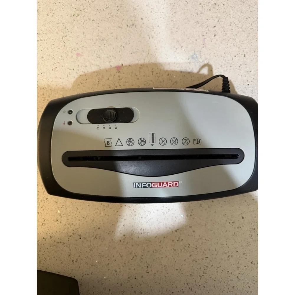 Infoguard‎ Cross Cut Paper Shredder